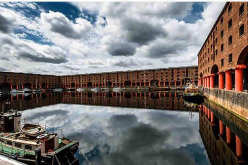Liverpool, Superb City Centre Apartment With Parking Exterior foto